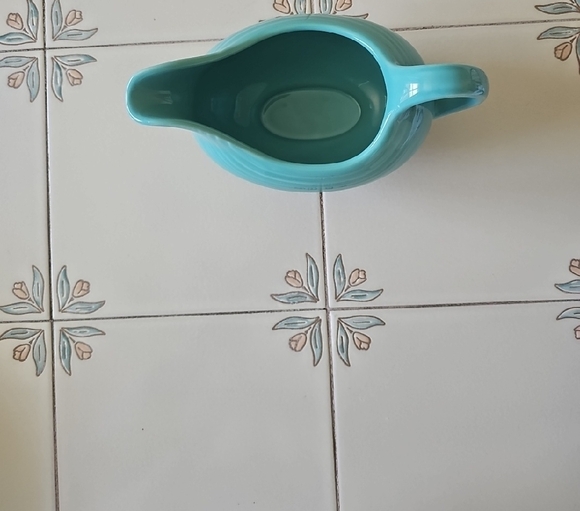 Fiestaware Gravy Boat - Picture 2 of 2